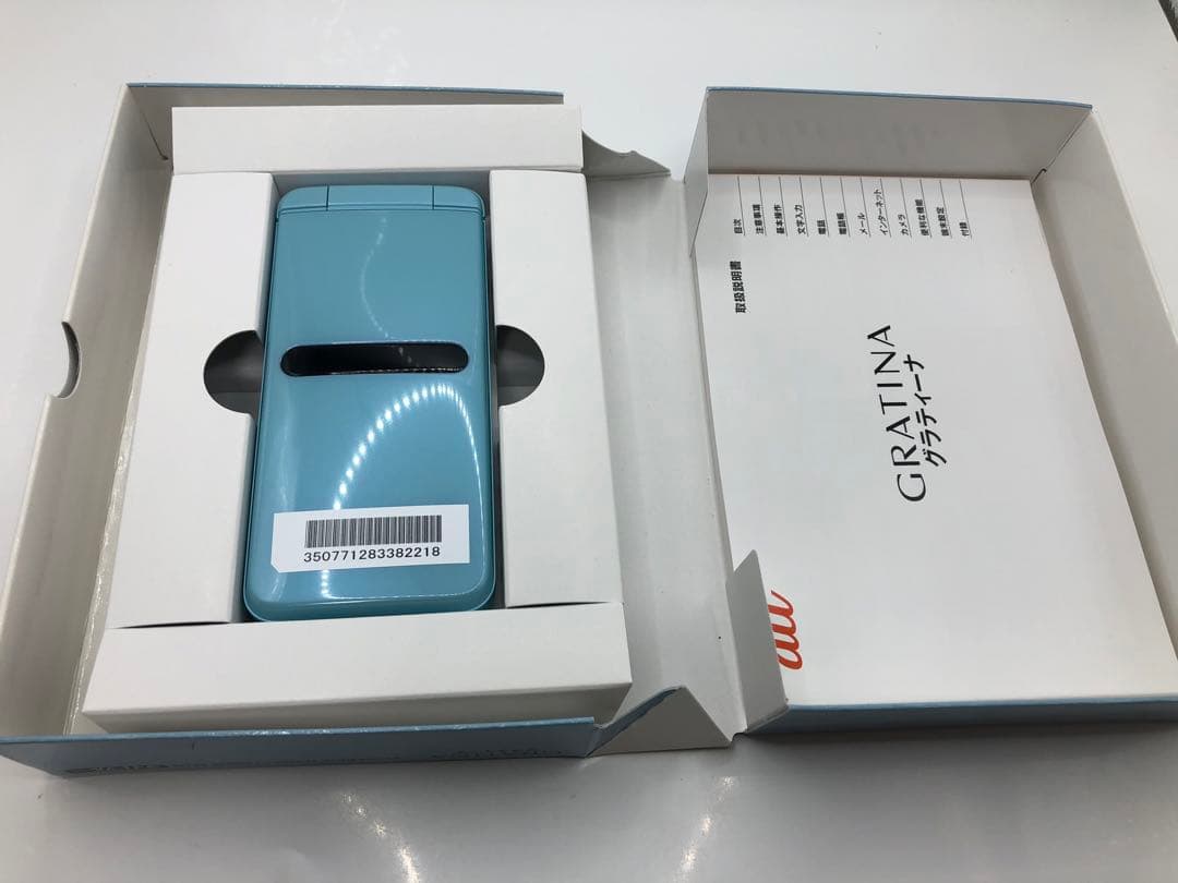 au　GRATINA KYF42 　ライトブルー　4G ガラケー　☆未使用☆