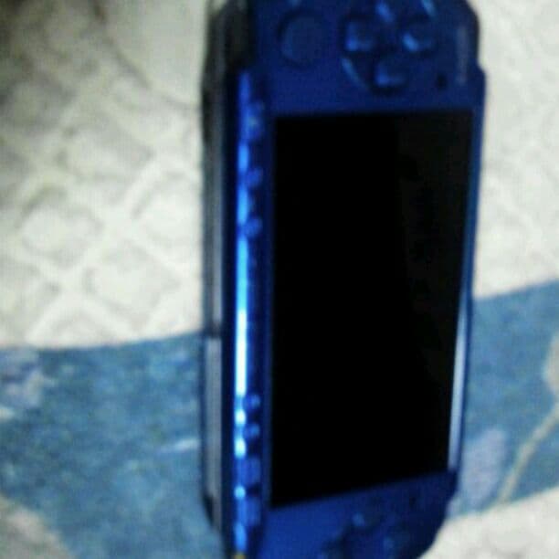 PSP3000です！