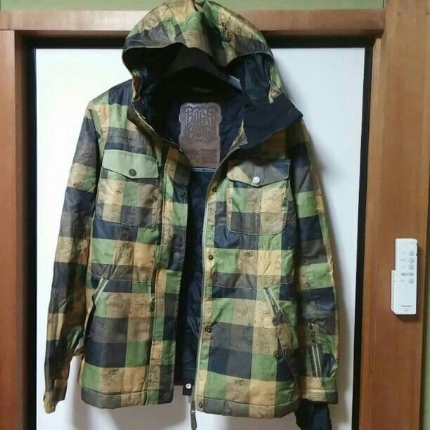 billa BONG　スノーボードウェア