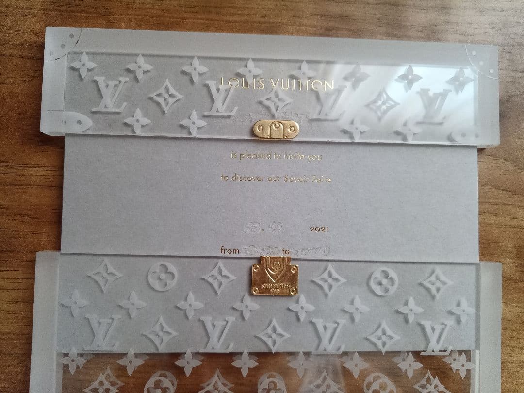 LOUISVUITTON 招待状ケース