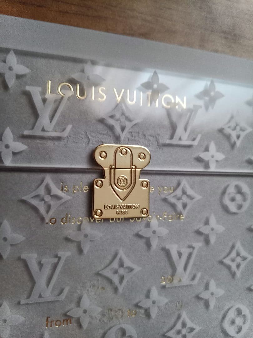 LOUISVUITTON 招待状ケース
