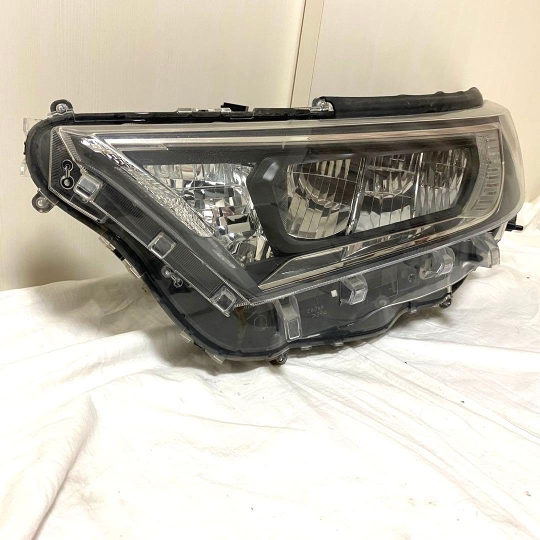 太郎　RAV4 左ヘッドライト　中古