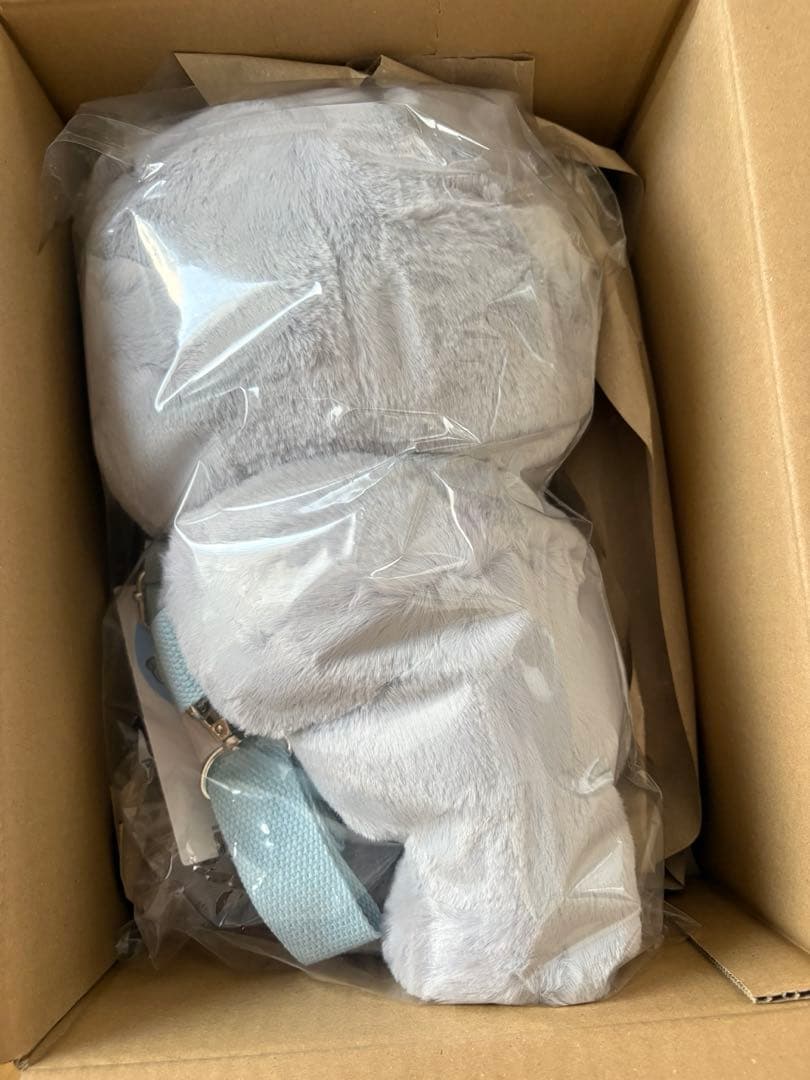 慎み深いボタン