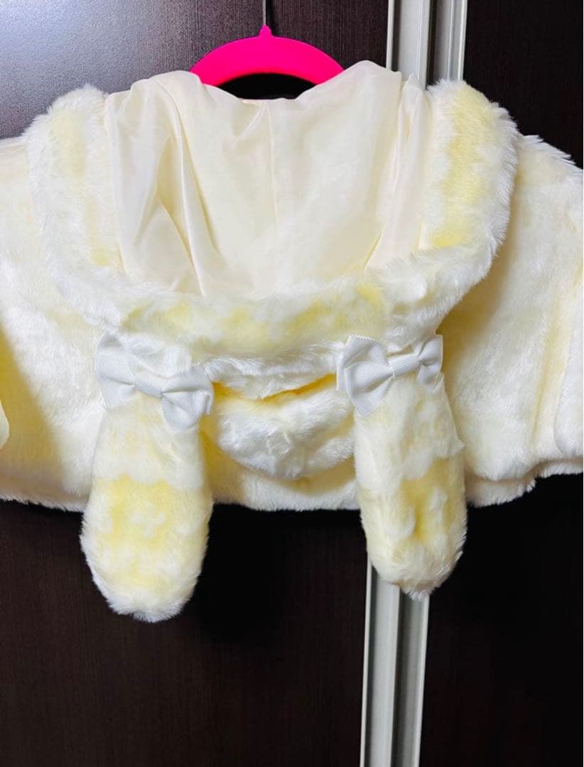 【新品】BABYうさみみケープ