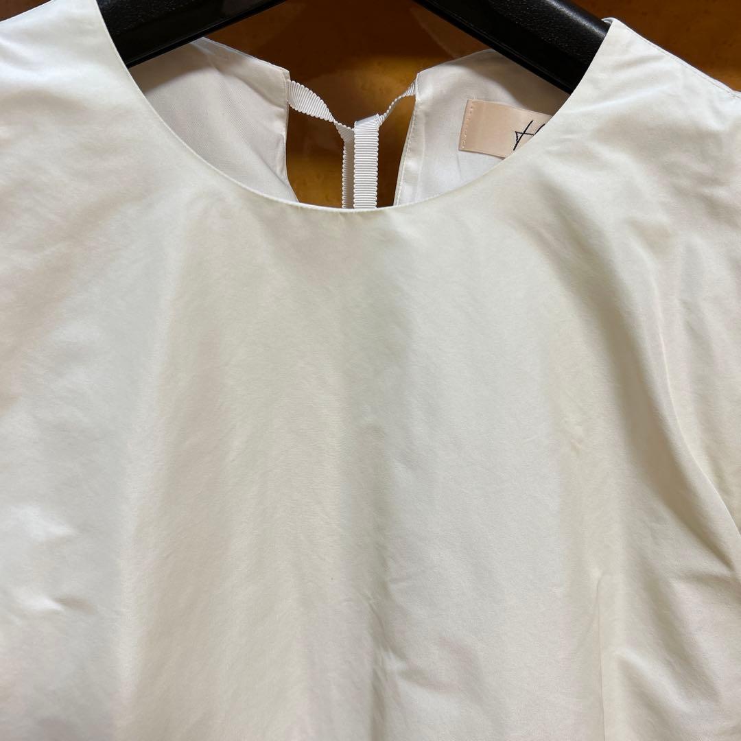 heveタフタバルーンブラウス