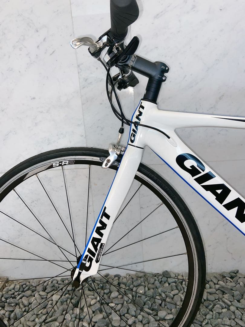 カーボン！　GIANT FCR フラットバーロード　クロスバイク　ジャイアント