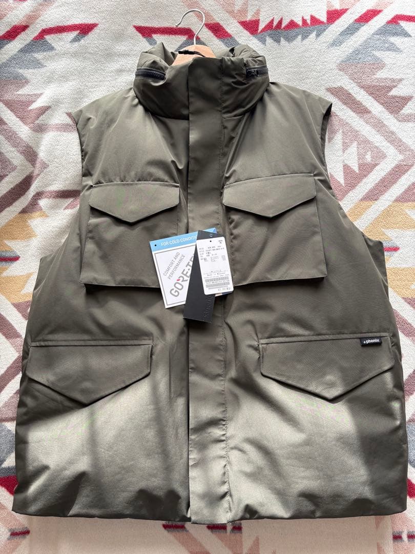 【+phenix / プラスフェニックス】別注 GORE-TEX ダウンベストM