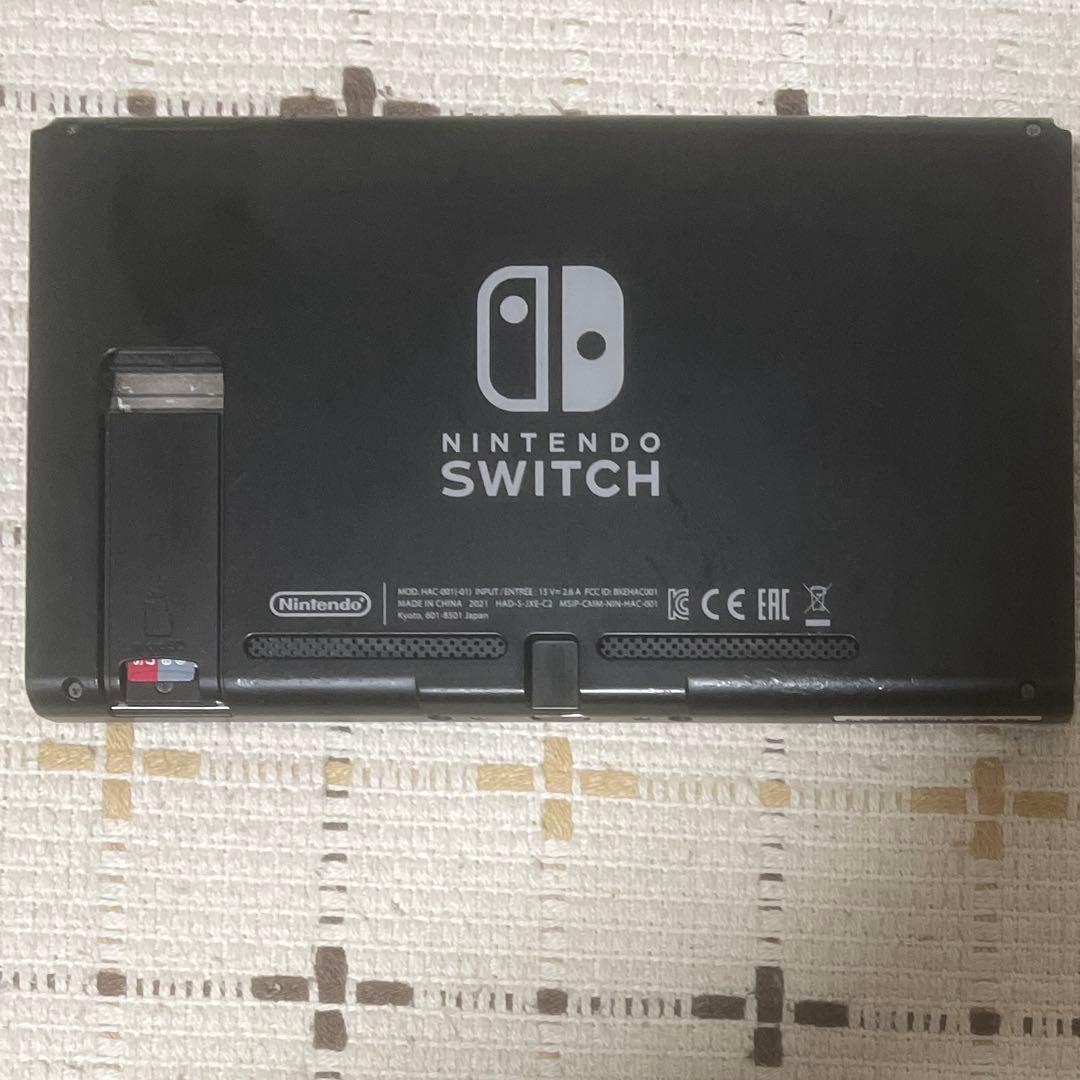 Nintendo Switch 本体、microSDカード