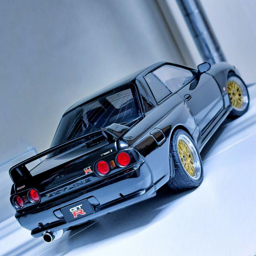 【中古カスタム】 オートアート 1/18 GT-R R32 V-SPEC II