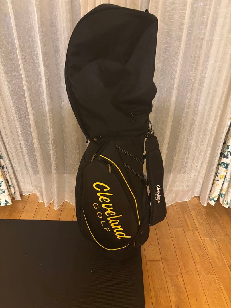 Cleveland Golf キャディバッグ 黒/黄色
