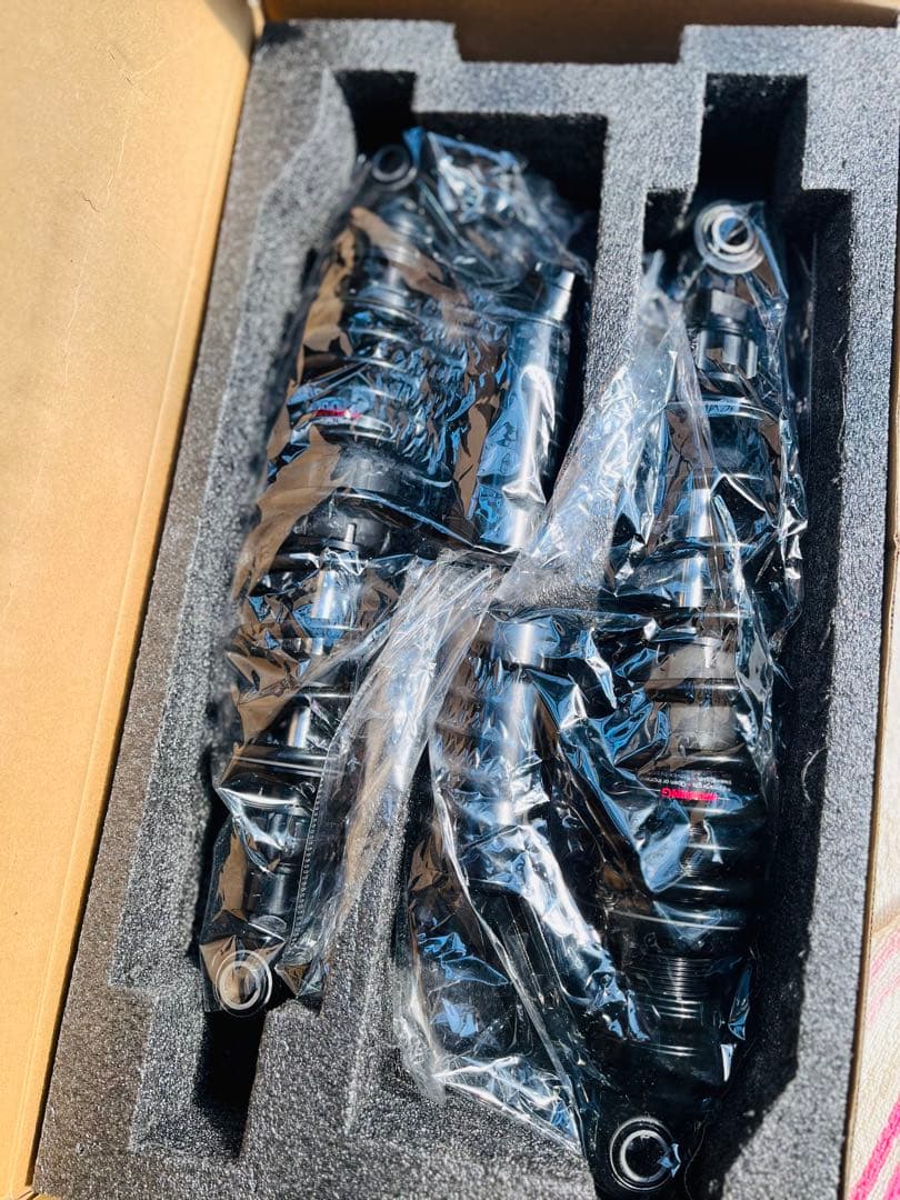 ブラックサスペンション 2個セット オーリンズタイプ　サスペンション320mm