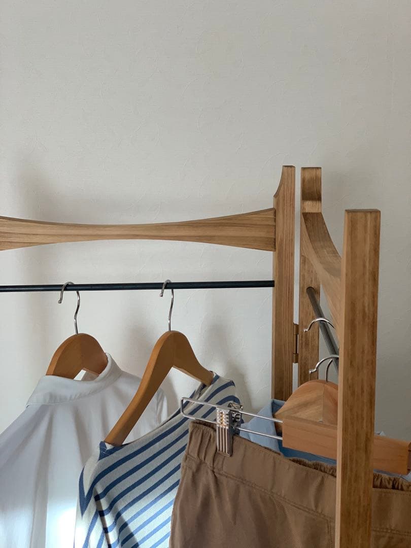 【無垢ひのき材】木とアイアンのスタイルハンガーラック　ミッドセンチュリー風