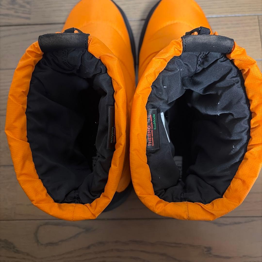 THE NORTH FACE オレンジ ショートブーツ