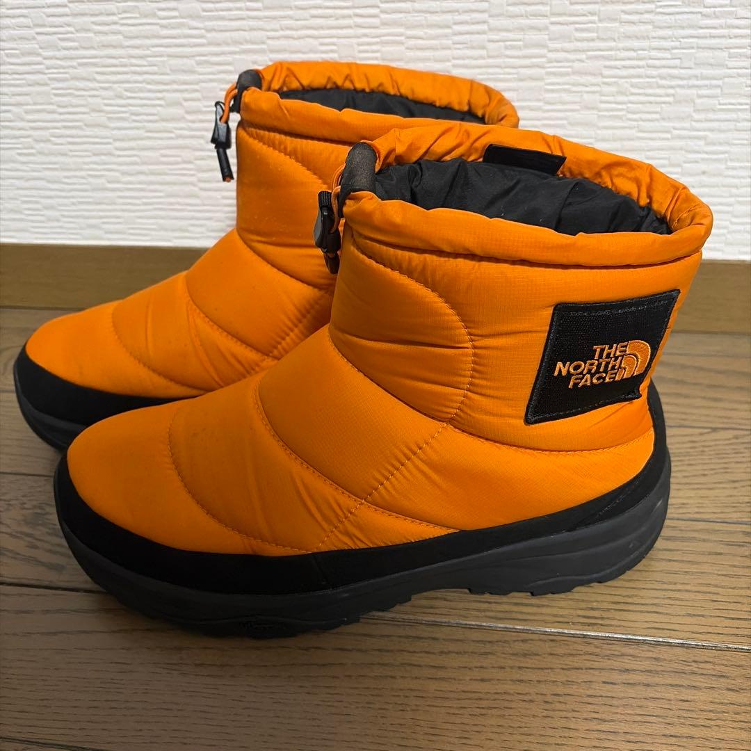 THE NORTH FACE オレンジ ショートブーツ