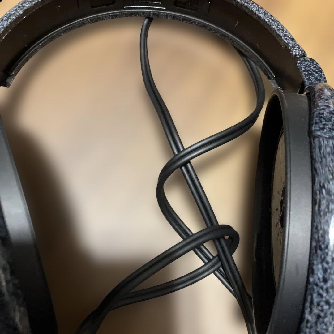 有線ヘッドホン