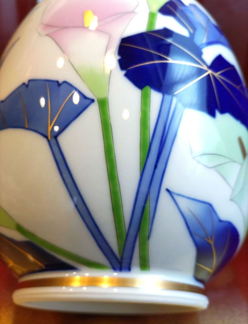 香蘭社　花瓶　花器　染錦金彩カラーリリー　瑠璃ピンクグリーンぼかし　希少品