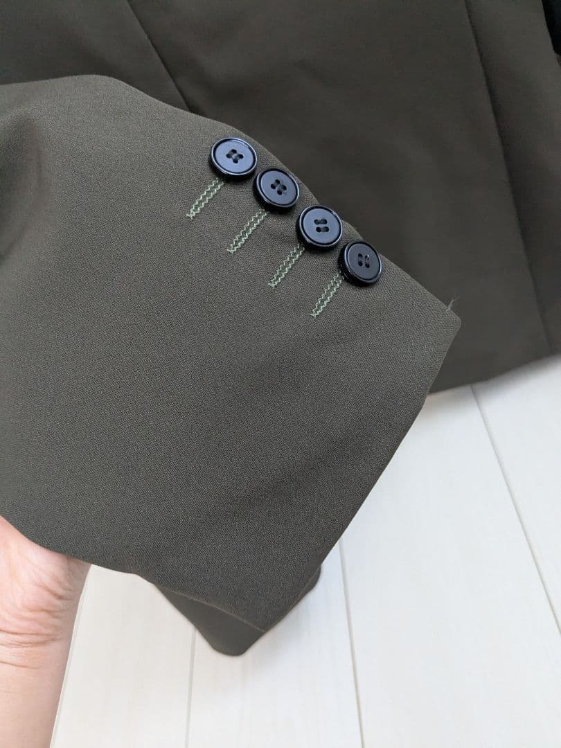 THE URBAN BLANCHE アーバンブランシェ　タキシード　カーキ