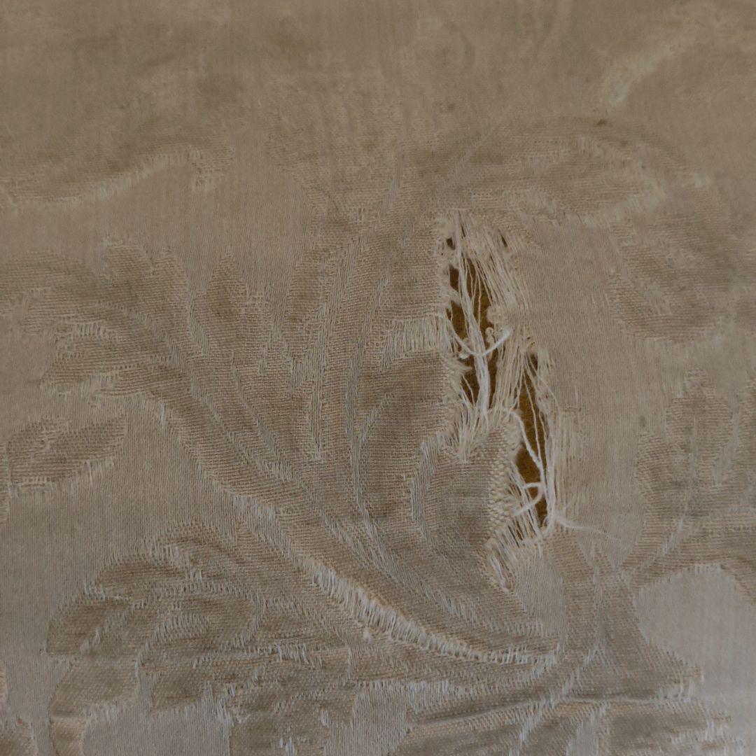 ロココ調　ホワイト クラシックチェア 使用感あり　ホワイト植木鉢金のなる木