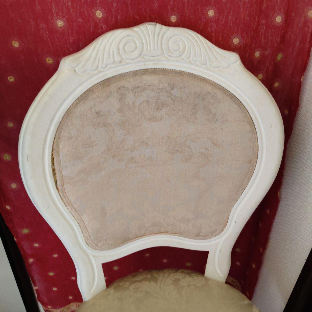ロココ調　ホワイト クラシックチェア 使用感あり　ホワイト植木鉢金のなる木