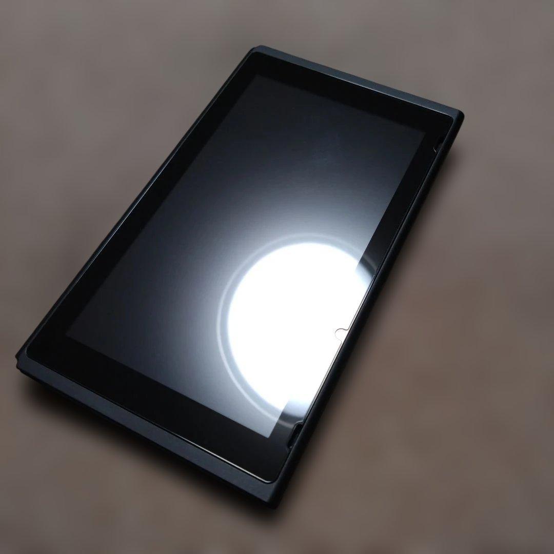 ニンテンドースイッチ　Nintendo Switch 本体　0211