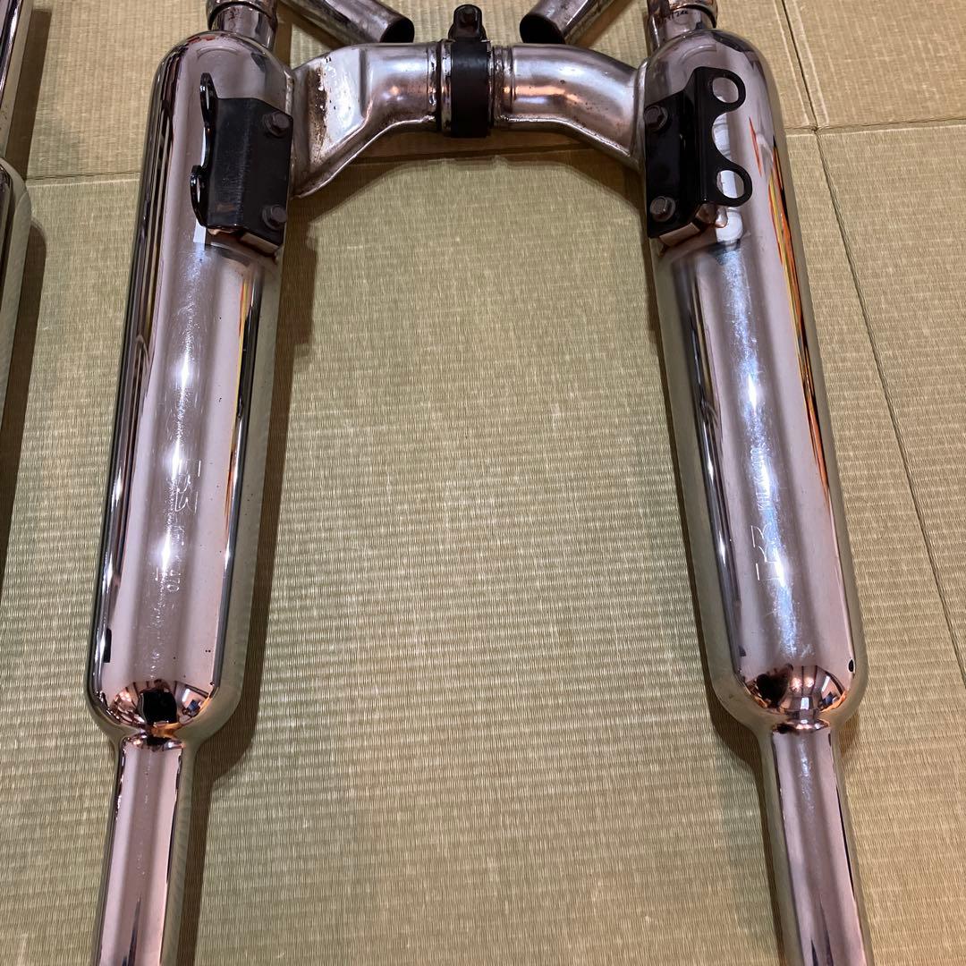 w650 マフラー　純正フルエキとposhのw1マフラー