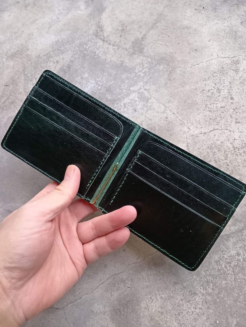 【ハンドメイド】（革の宝石）ルガトーレザーの小銭入れ付きマネークリップ