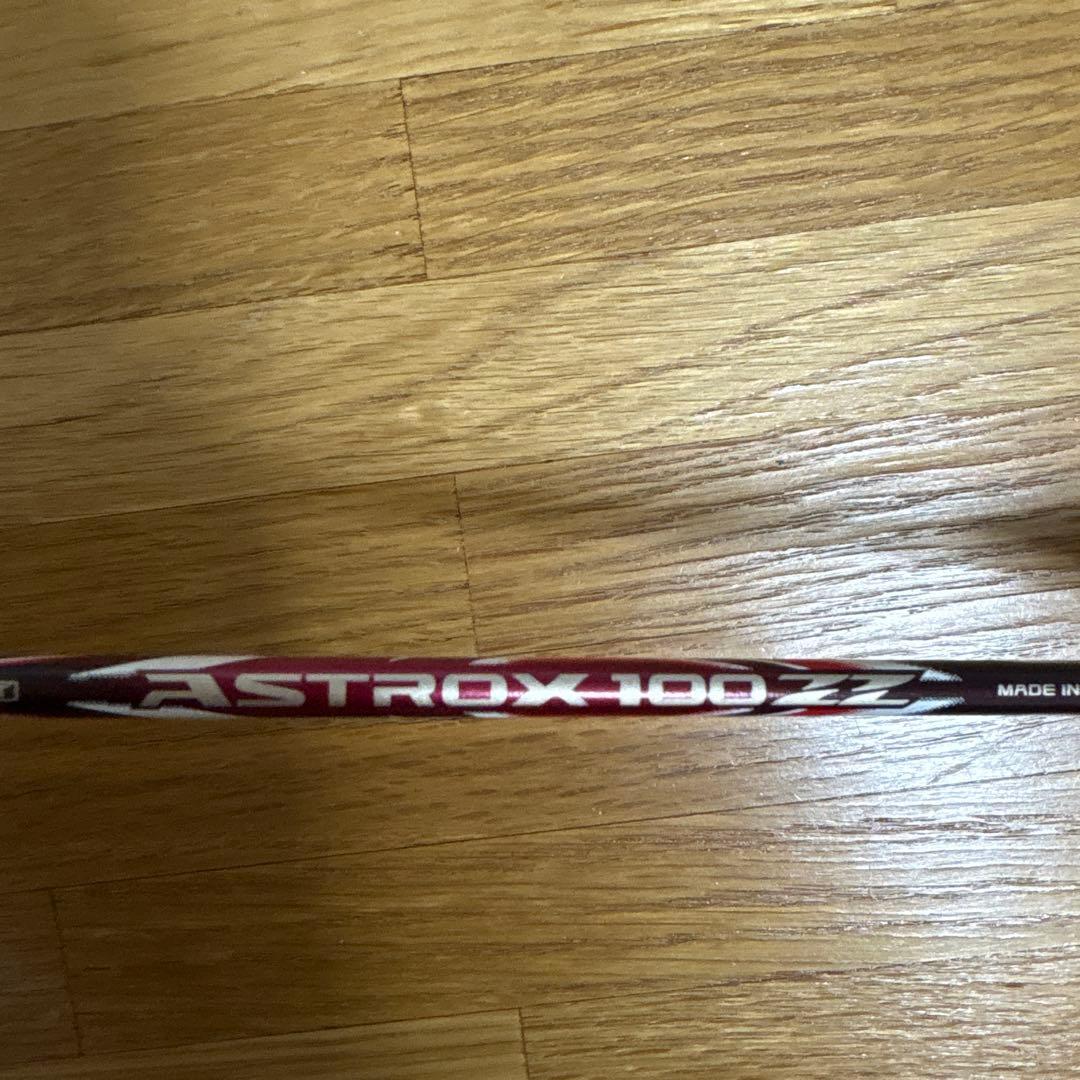 アストロクス 100zz4Uバドミントンラケットジャンク