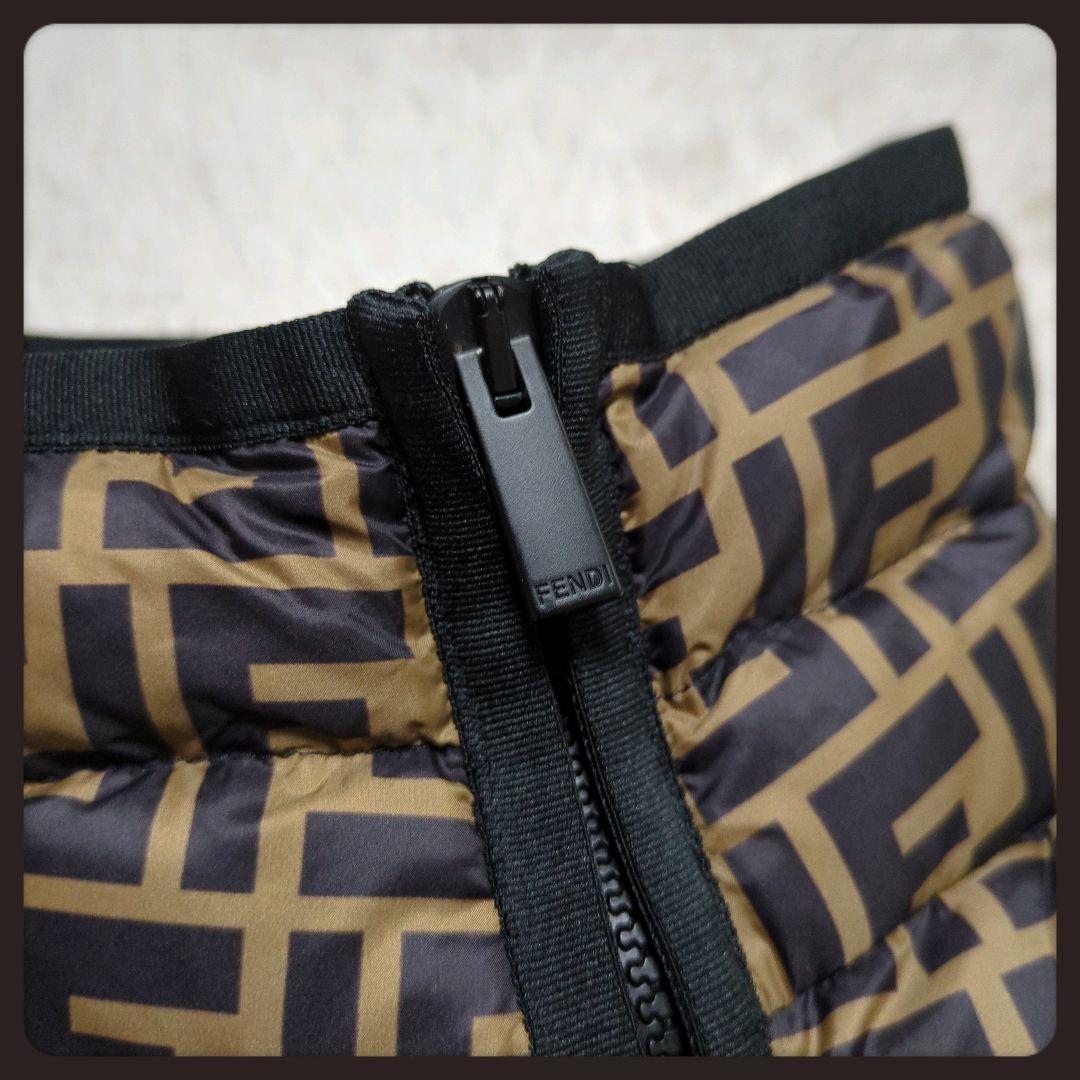 【極美品・人気モデル】FENDI☆ズッカ ダウンベスト フルジップ ドッキング