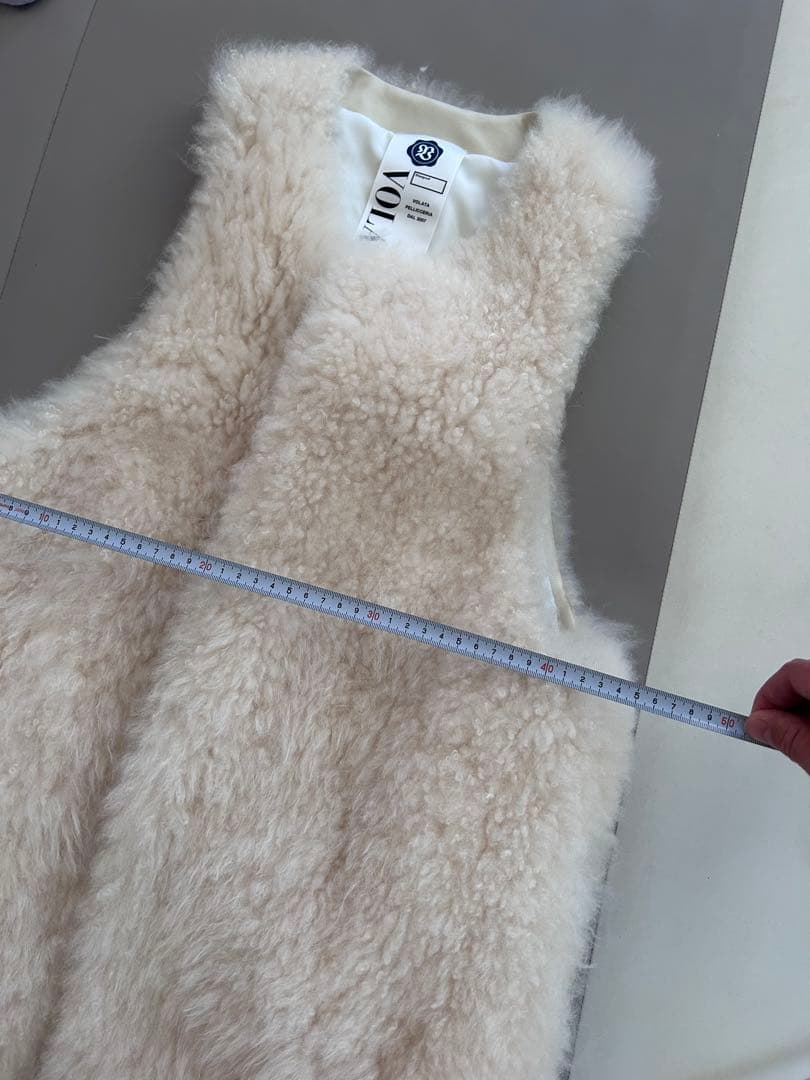 VOLATA 山羊のファーベスト　ジレ