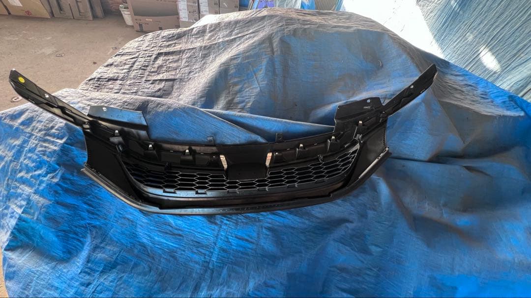 ホンダ アコードハイブリッド USグリル (ハニカムグリル)