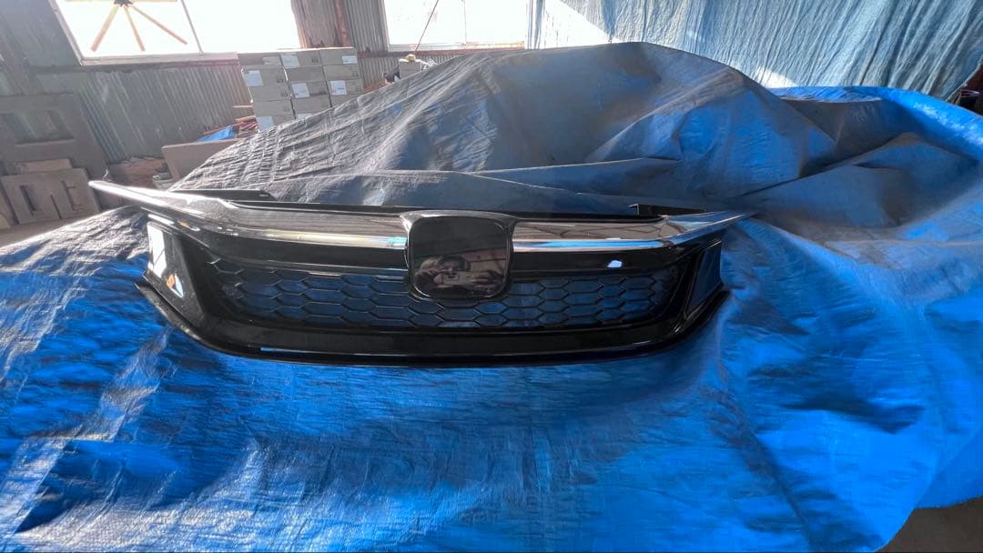 ホンダ アコードハイブリッド USグリル (ハニカムグリル)