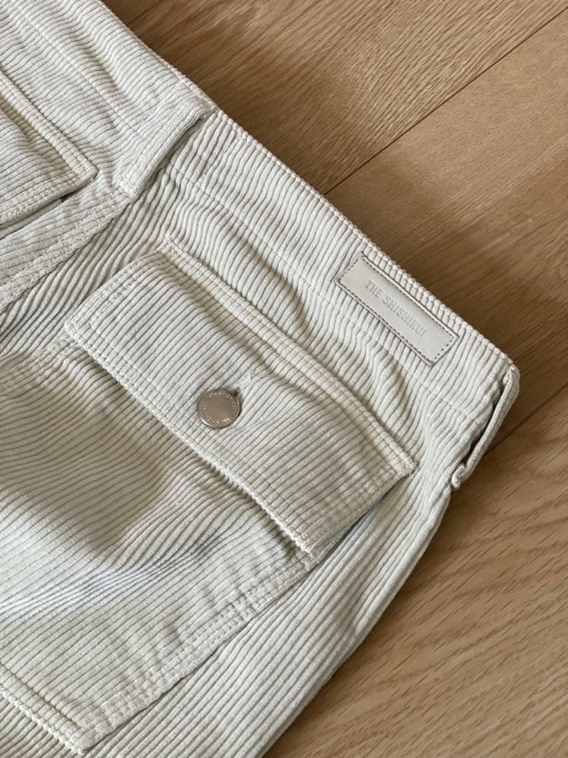 裾上げ試着のみ　ザシシクイ　shishikui コーデュロイベイカーパンツ　38