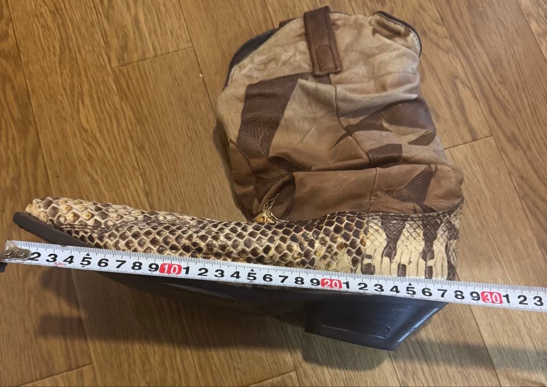 長渕　剛　着用モデル！　パイソン柄　入手困難