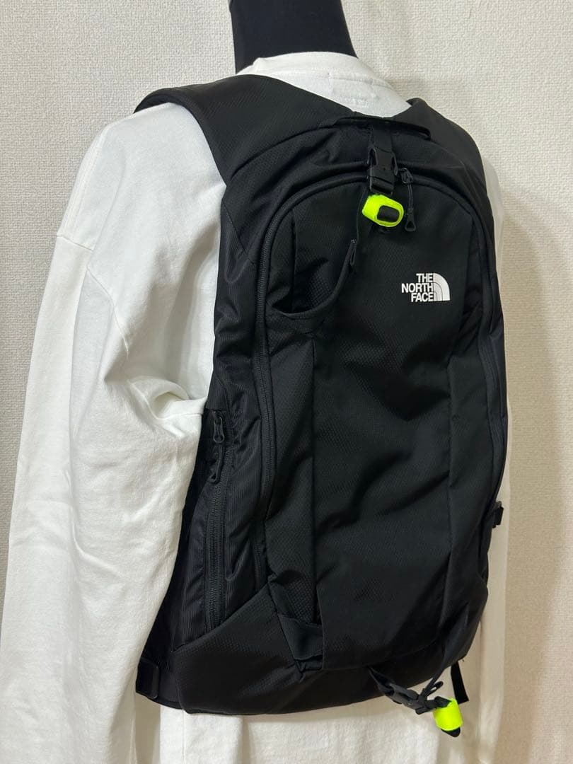 美品、ザ・ノースフェイス、パウダーガイドベスト、サイズ：SM（USAサイズ）