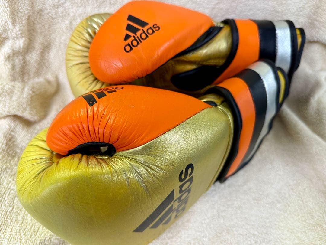 adidas adiSPEED 10oz ボクシンググローブ