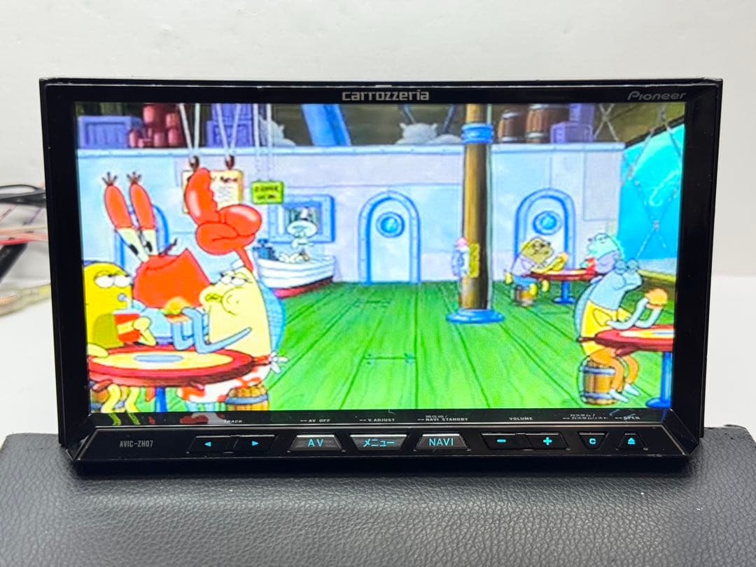 タッチパネル新品 AVIC-ZH07 新品ファン 2011年地図 カロッツェリア