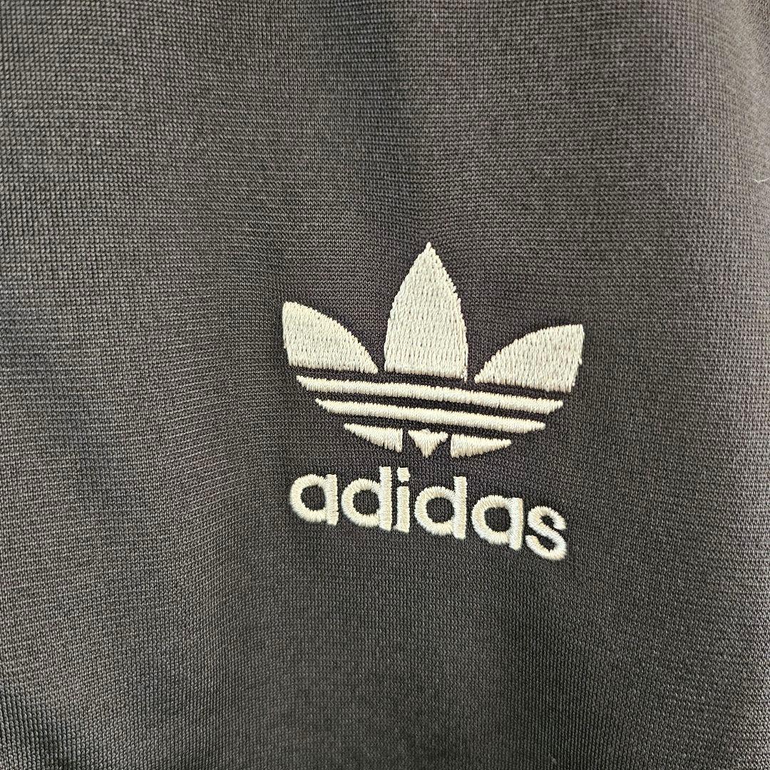 【人気】アディダス FB トラックジャケット バックプリント 黒 レディース S