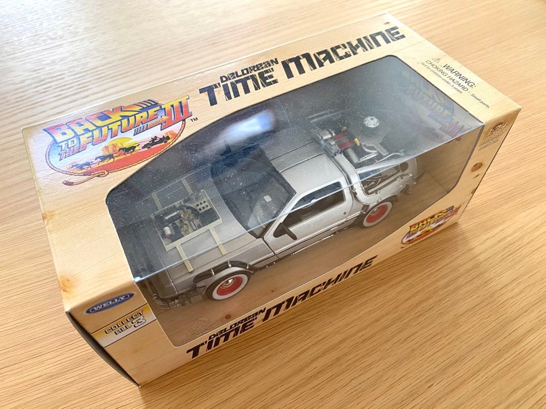 【3台セット・未開封】WELLY 1/24 デロリアン BTTF パート123