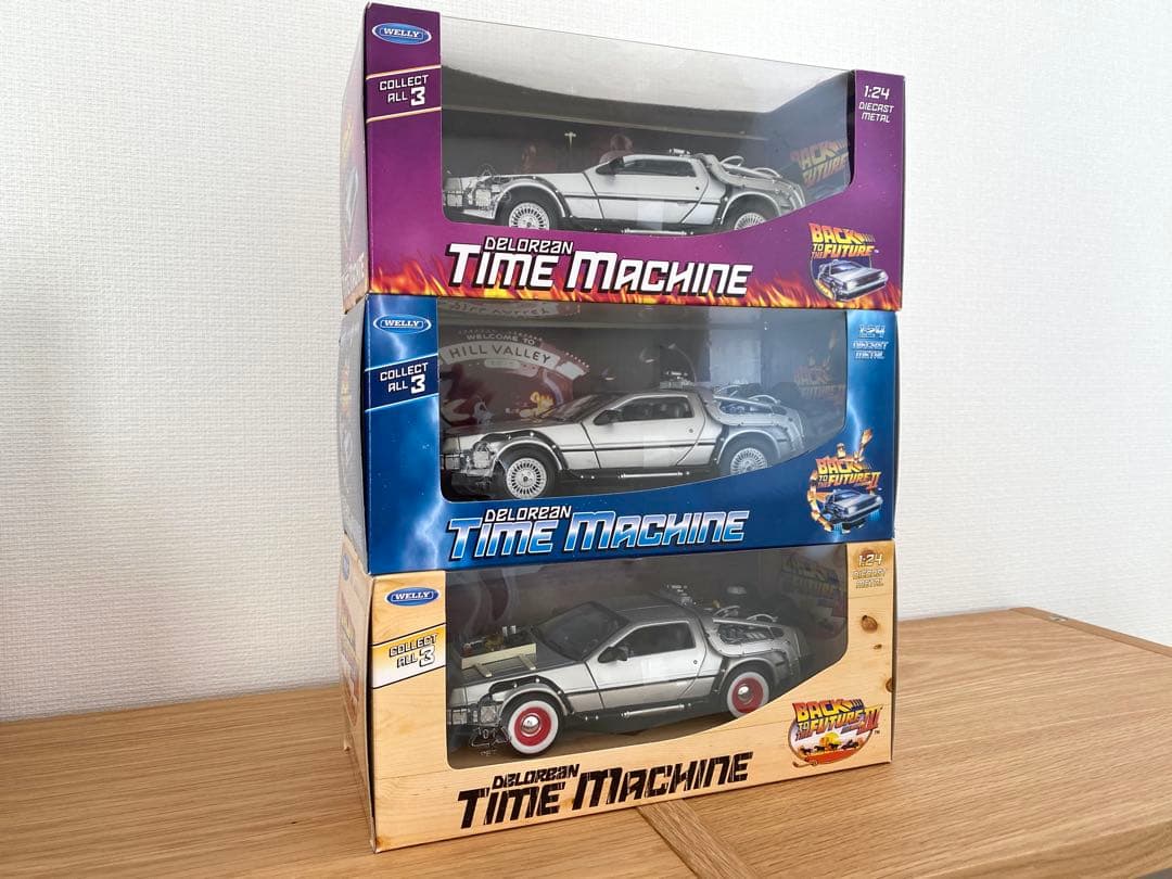 【3台セット・未開封】WELLY 1/24 デロリアン BTTF パート123