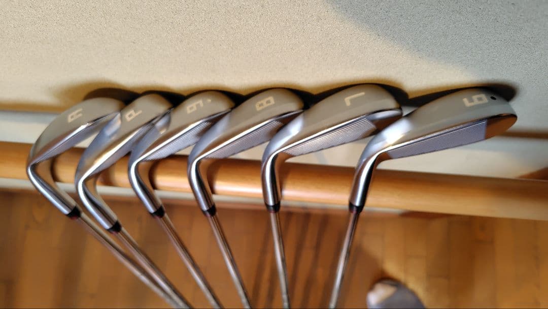 現行モデル　2024 オノフ　アカ　akaアイアン６本セット 6番〜AW