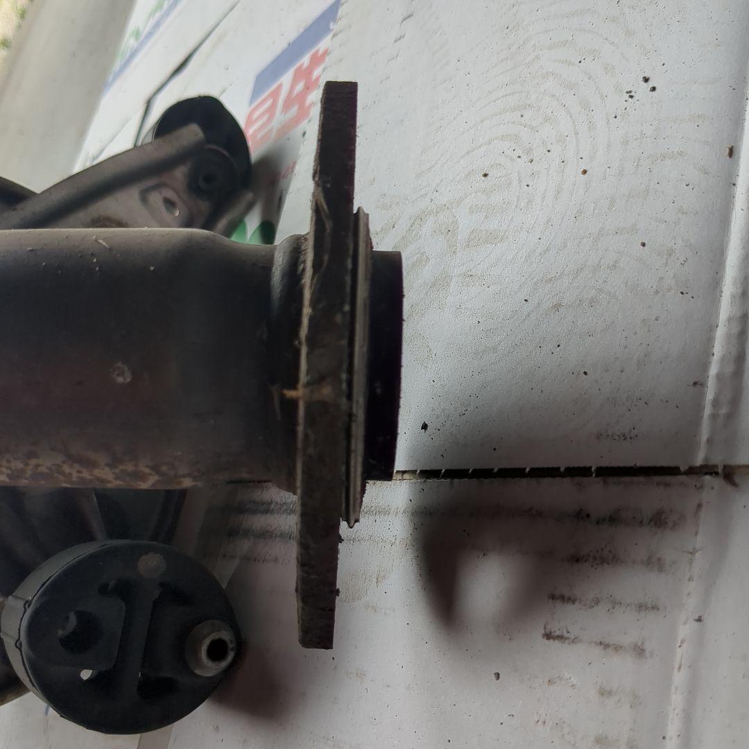 トヨタ 純正触媒付き中間パイプ 13019