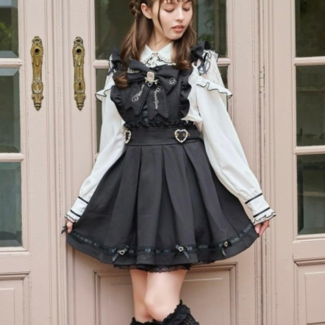 LIZLISA バックカシュクールエプロンジャンスカ