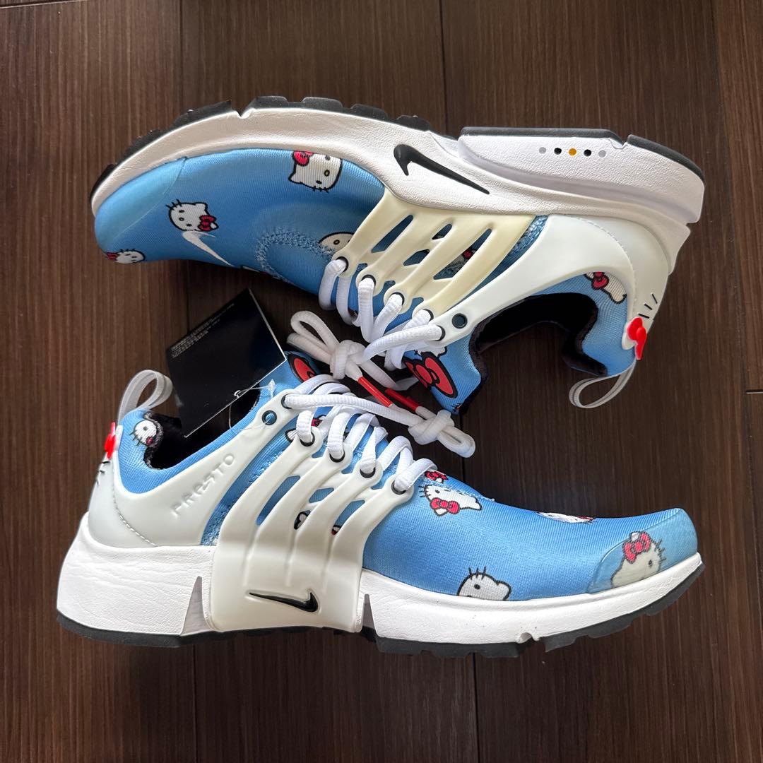 NIKE　ハローキティ× エアプレスト