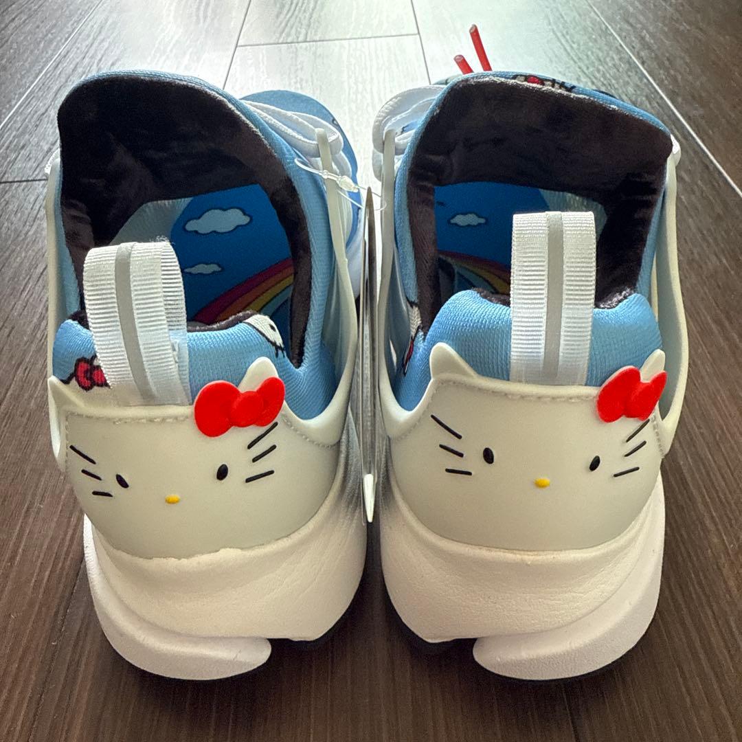 NIKE　ハローキティ× エアプレスト