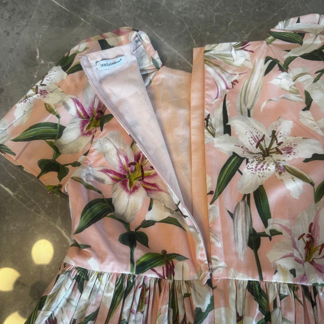 花柄半袖フレアワンピース