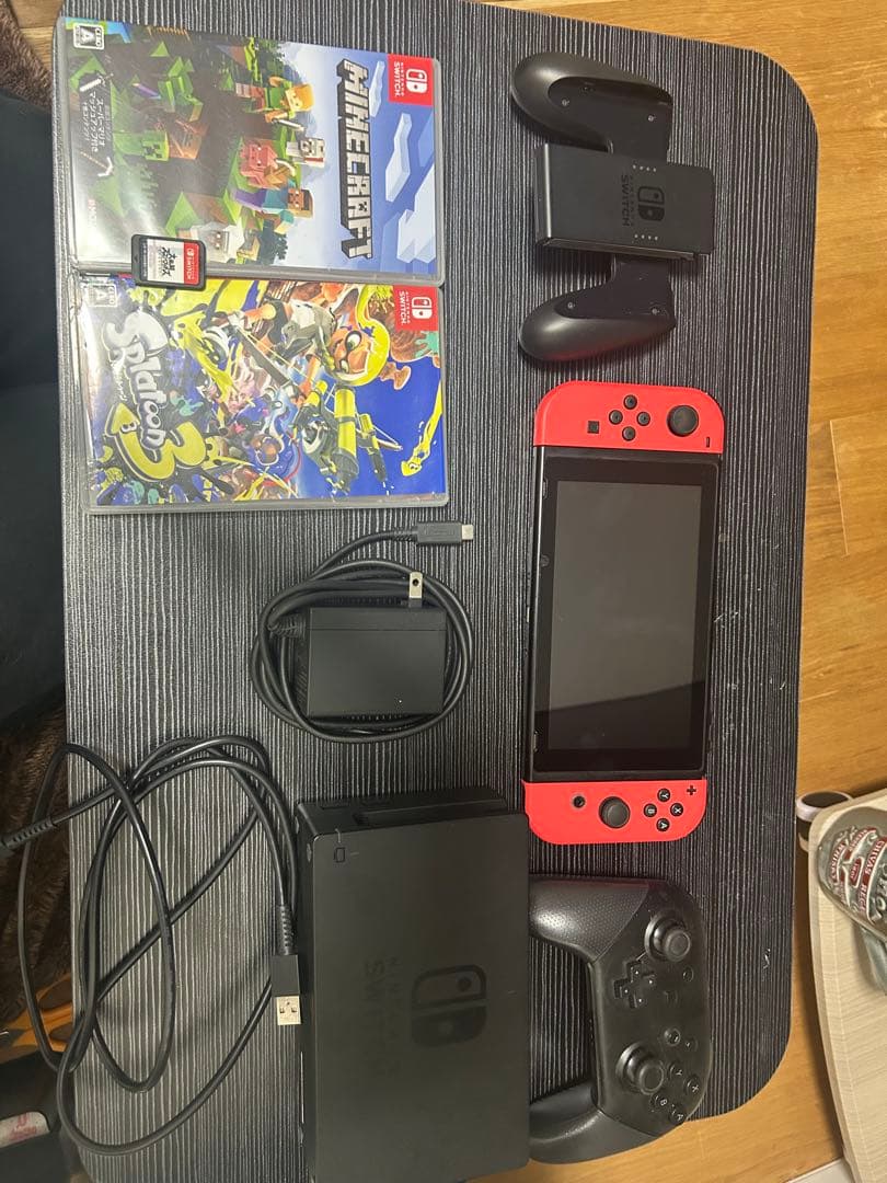 Nintendo Switch 赤色 本体 ゲームソフト3本付き