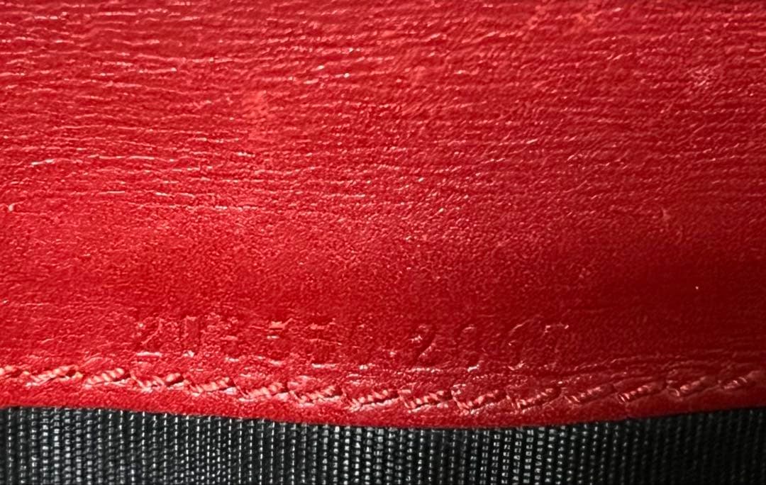 GUCCI ラブリーハート エナメル GG ゴールド金具 長財布