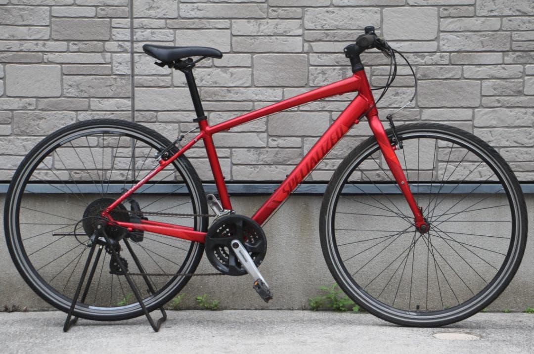 引き取り限定♪スペシャライズド♪SIRRUS♪人気クロスバイク♪レジャーなどに♪