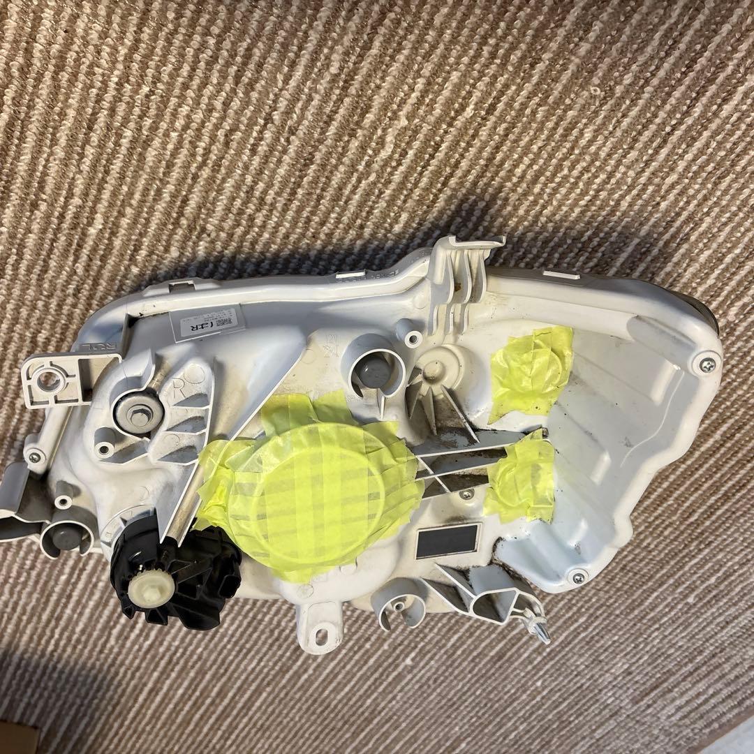 ダイハツハイゼット 右 ヘッドランプ ライト 81130-B5160⭐︎レンズ美品