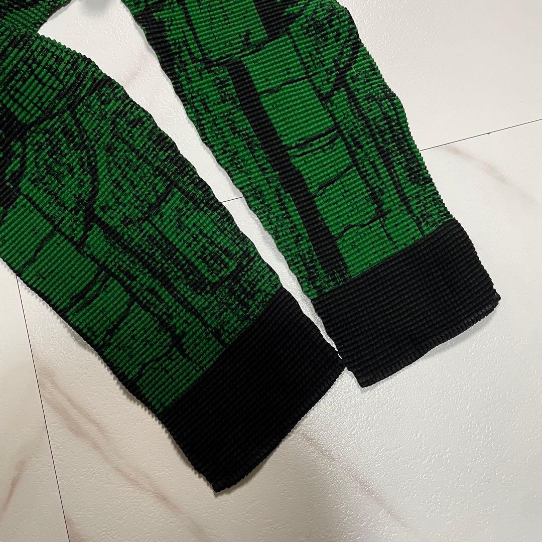 me ISSEY MIYAKE ハイネックカットソー 総柄 ワッフルプリーツ